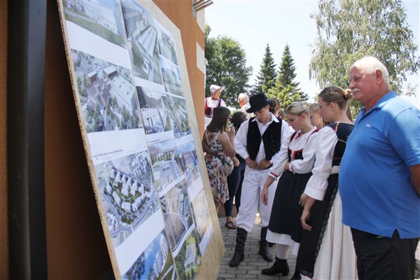 Da općie Kalnik, izložba o toplicama na Kalniku     foto Marcel Kovačić 0296