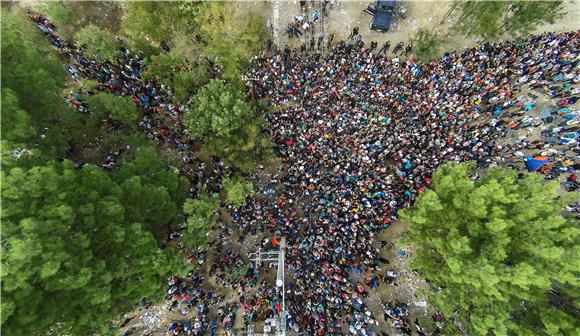 Sve više izbjeglica na makedonsko-grčkoj granici