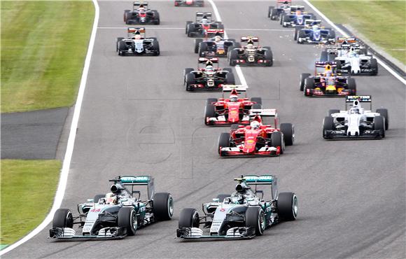 Verstappen najbrži na treningu, Hamilton nezadovoljan stazom
