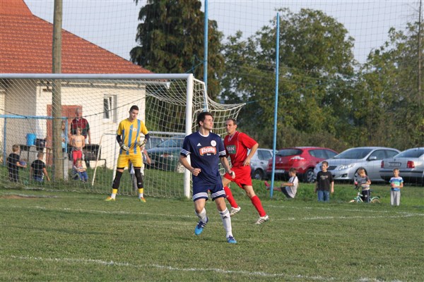 NK-Viktorija- Vojakovac + NK-Tomislav- Drnje foto Marcel Kovačić 0006