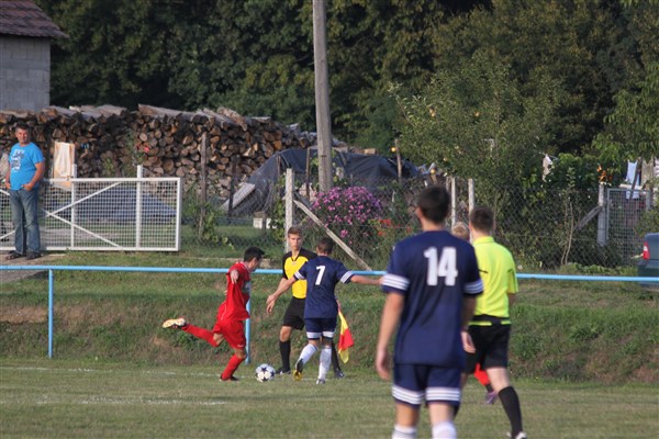 NK-Viktorija- Vojakovac + NK-Tomislav- Drnje foto Marcel Kovačić 0017