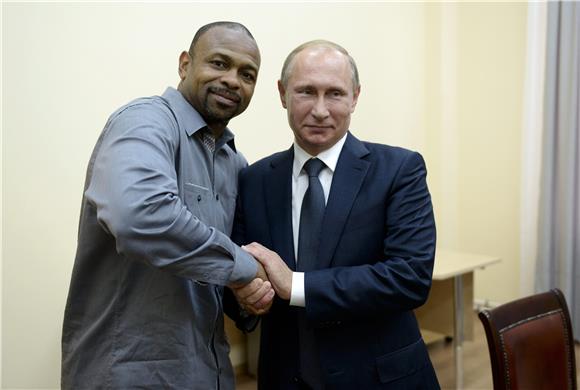Putin odobrio rusko državljanstvo boksaču Royu Jonesu