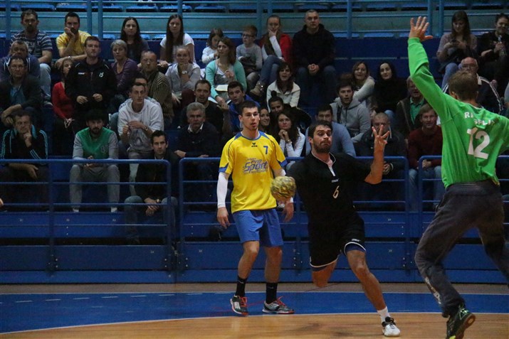rukomrt RK-Split- + RK- KTC- Križevci snimio Marcel Kovačić 099