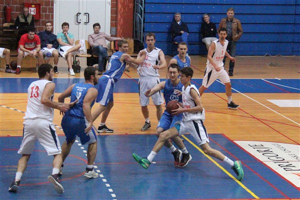 KK-Koprivnica- + KK-Radnik- Križevci foto Marcel Kovačić 021