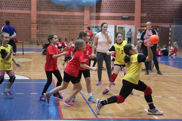 Međunarodni rukometni turnir za djevojčice foto Marcel Kovačić 004