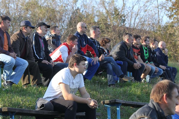 NK-Mladost- V.Raven + NK-Prigorje- Sv. Petar Orehovec foto Marcel Kovačić 002