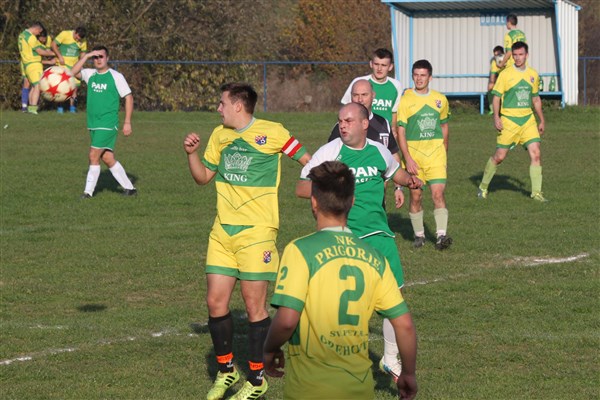 NK-Mladost- V.Raven + NK-Prigorje- Sv. Petar Orehovec foto Marcel Kovačić 020