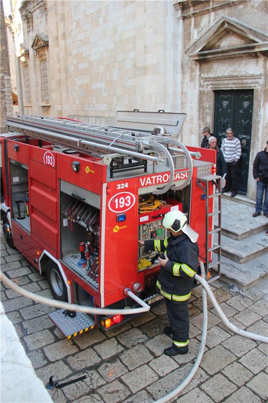 požar dubrovnik