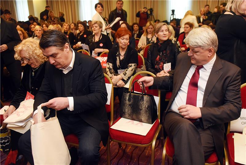 Na 20. obljetnici Foruma žena SDP-a i Milanović i Komadina