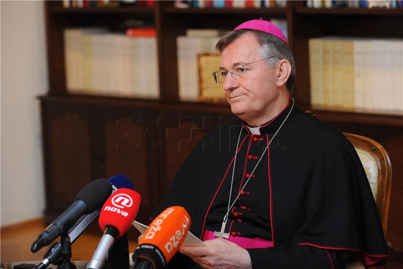Nadbiskup Barišić zaražen je koronavirusom