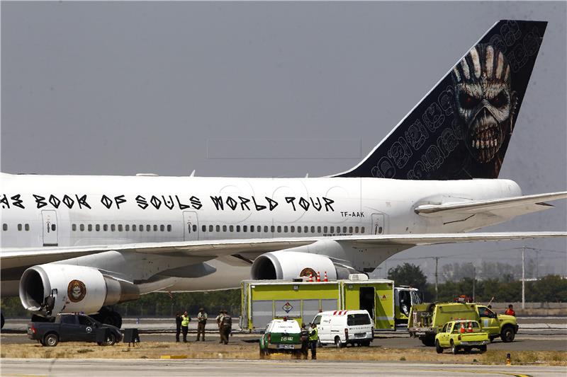Zrakoplov Iron Maidena oštećen u Čileu