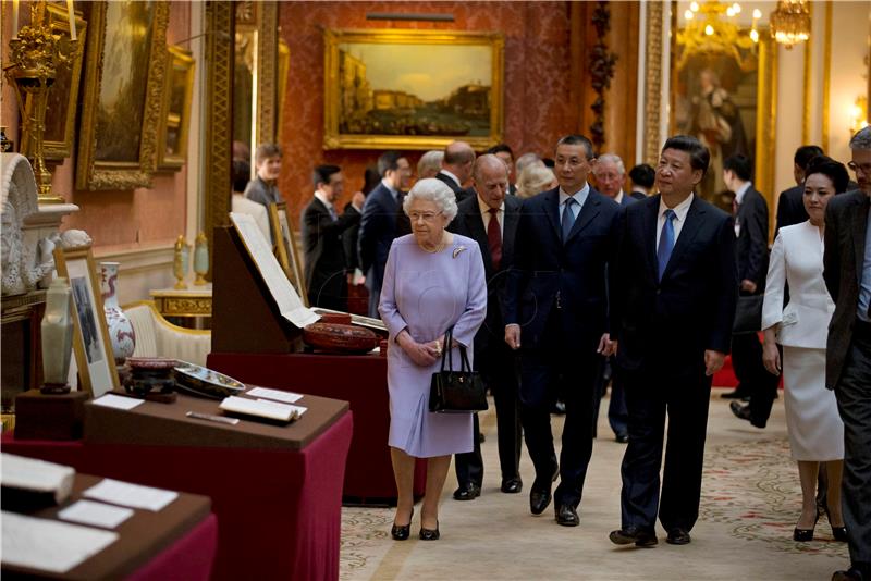 Britanska kraljica nazvala kineske dužnosnike “jako nepristojnima”