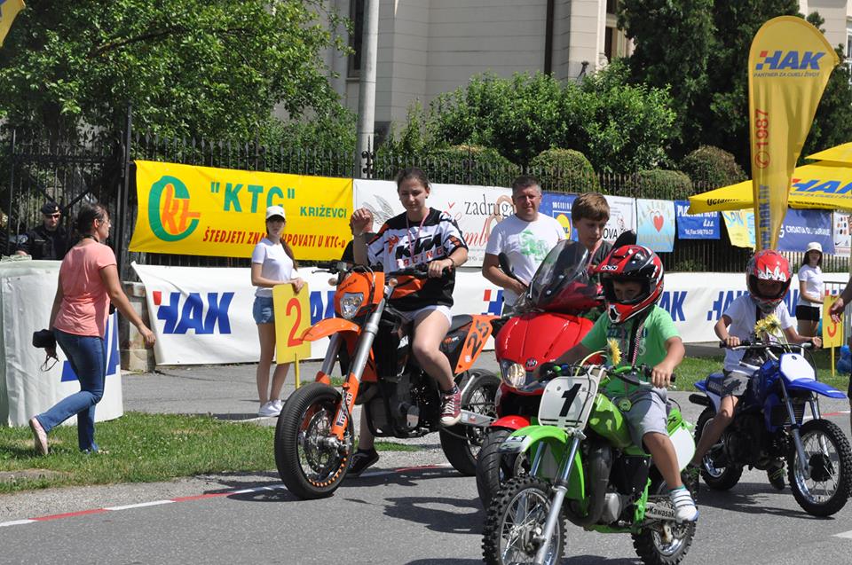 moto10