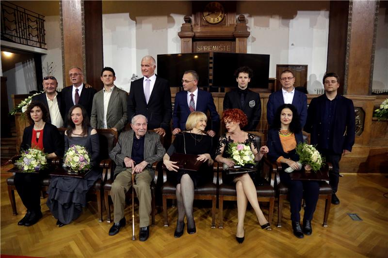 Uručene Nagrade Vladimir Nazor za 2015. godinu