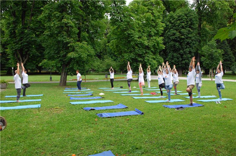 Yoga1