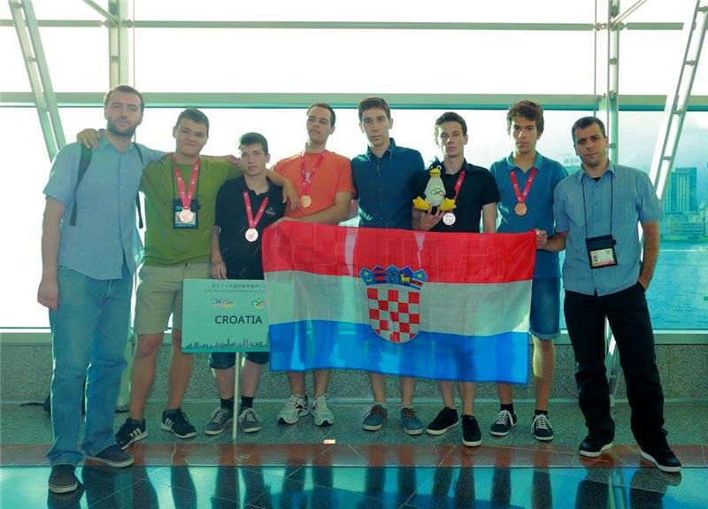 Hrvatskim matematičarima pet medalja na olimpijadi u Hong Kongu