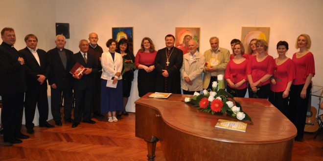 Hrvatski sveci i blaženici nakon Križevaca stigli u Trogir