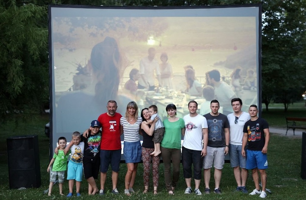 kino na otvorenom 1