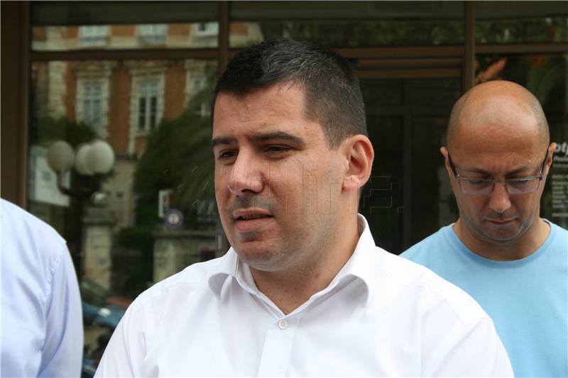 Grmoja: Runtić će kao nezavisni zastupnik djelovati u saborskom klubu Mosta