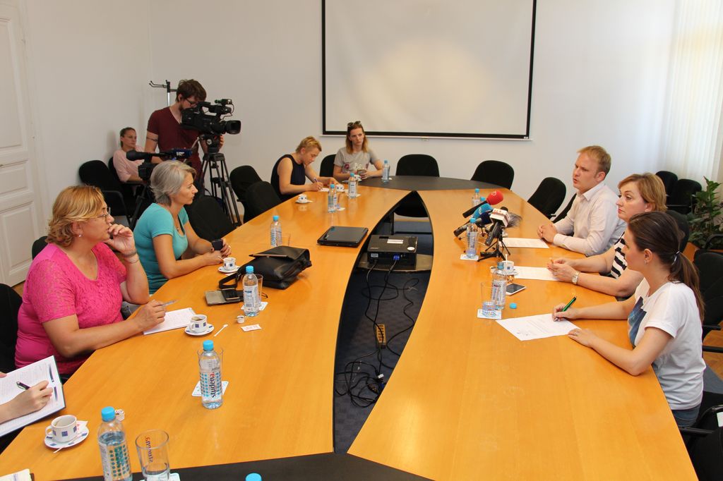 kava s novinarima koprivnica