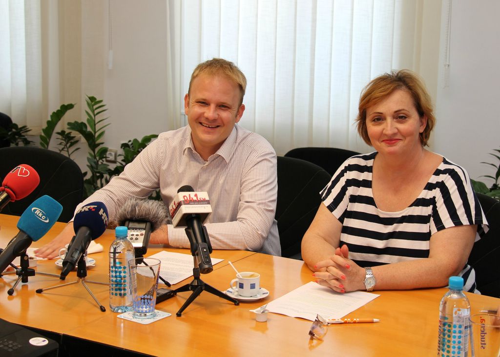 kava s novinarima koprivnica2