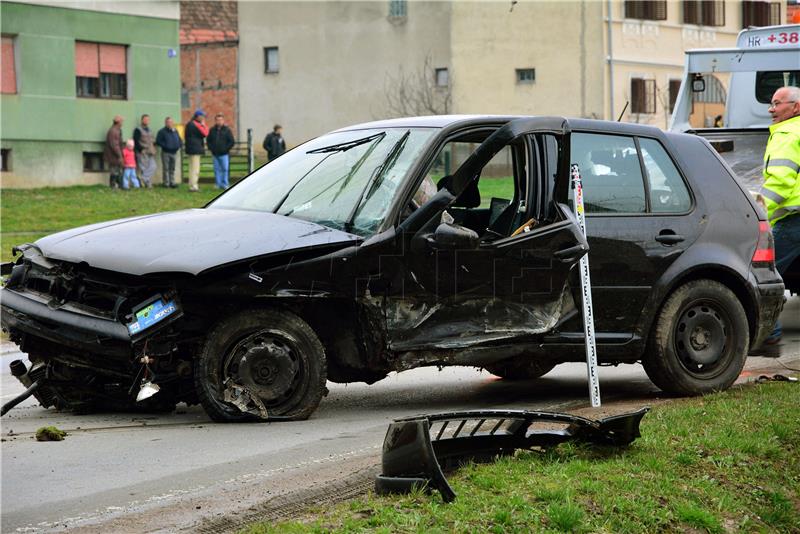 Mladi vozači u Sloveniji izazivaju tri puta više nesreća od prosjeka
