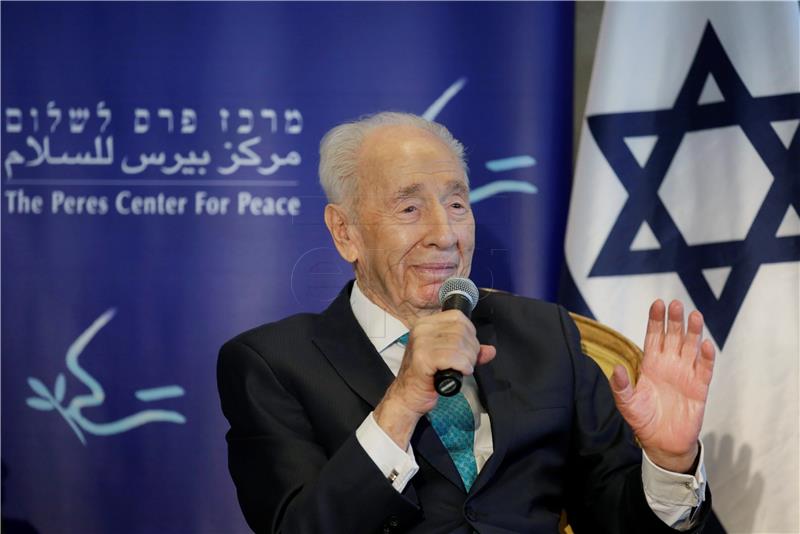 Svijet o Peresovoj smrti – otišao je zagovornik mira