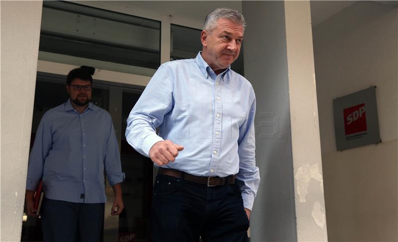 Ranko Ostojić predao kandidaturu za šefa SDP-a i pozvao na konstruktivnu kampanju
