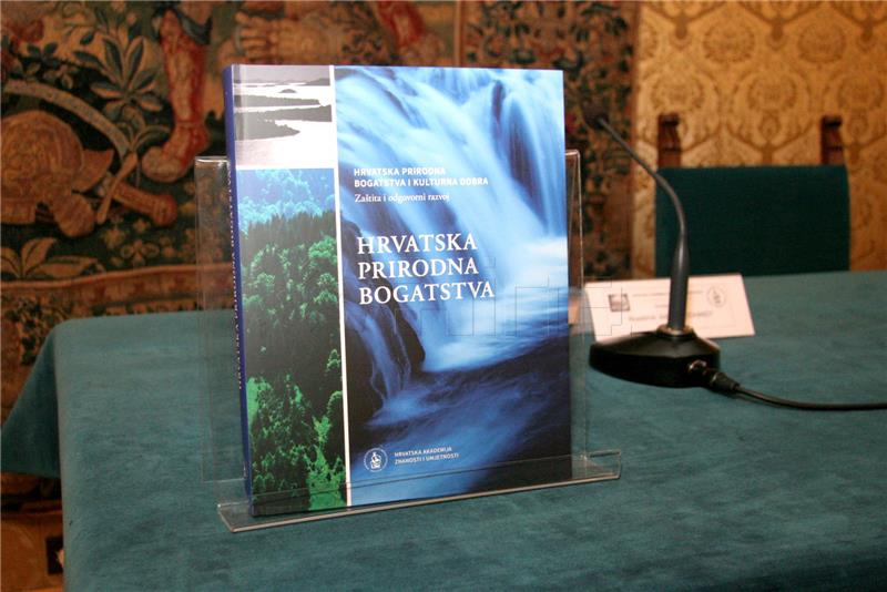 U HAZU predstavljena knjiga “Hrvatska prirodna bogatstva”