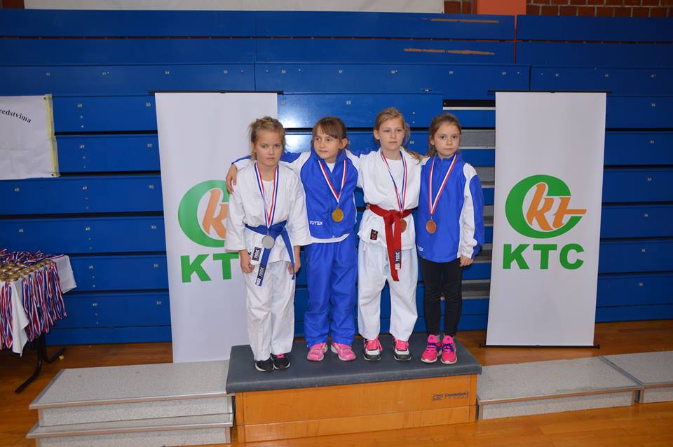 karate32