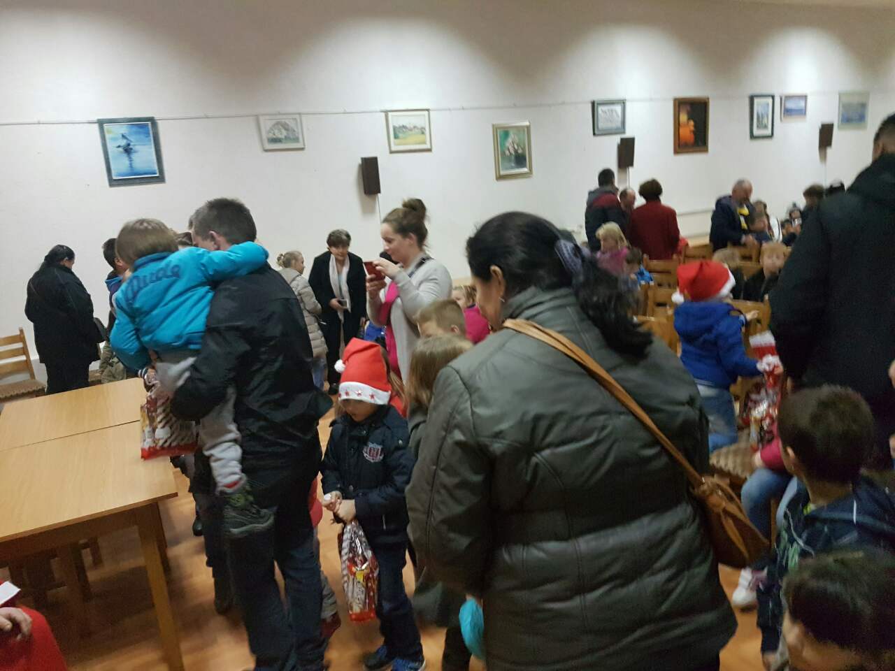 bozicno-darivanje-sdp-sveti-ivan-zabno09