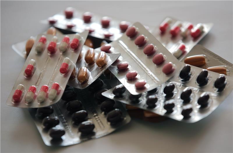 U stanu 40-godišnjaka pronađeno više od 16.000 ilegalnih tableta