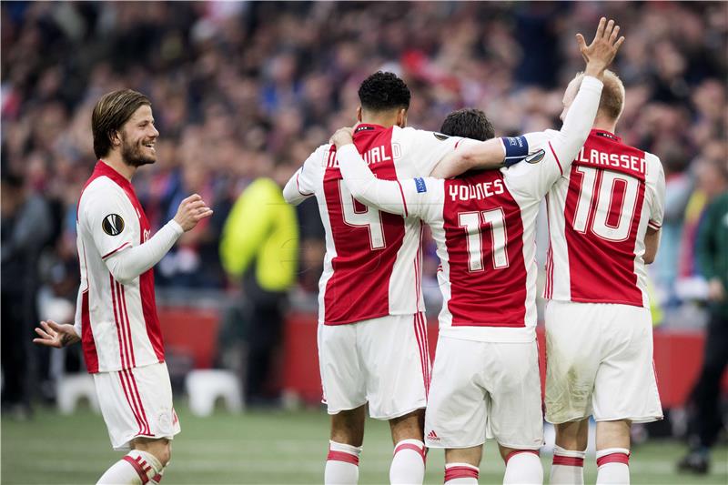 Ajax će platiti 7.85 milijuna eura obitelji svog bivšeg igrača nakon pretrpjelog srčanog udara na terenu