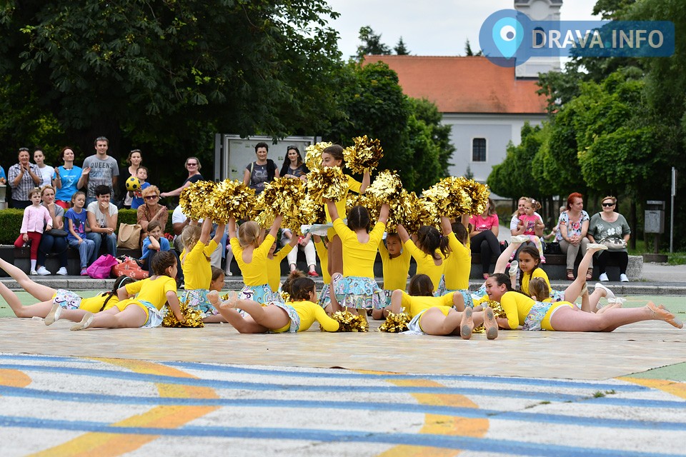 170610_mazoretkinje_27