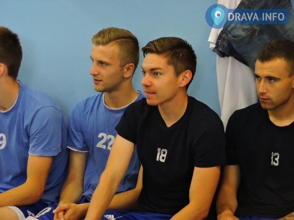 Mihael Mladen (lijevo s brojem 22), foto: Luka Šarlija (drava-info.hr)