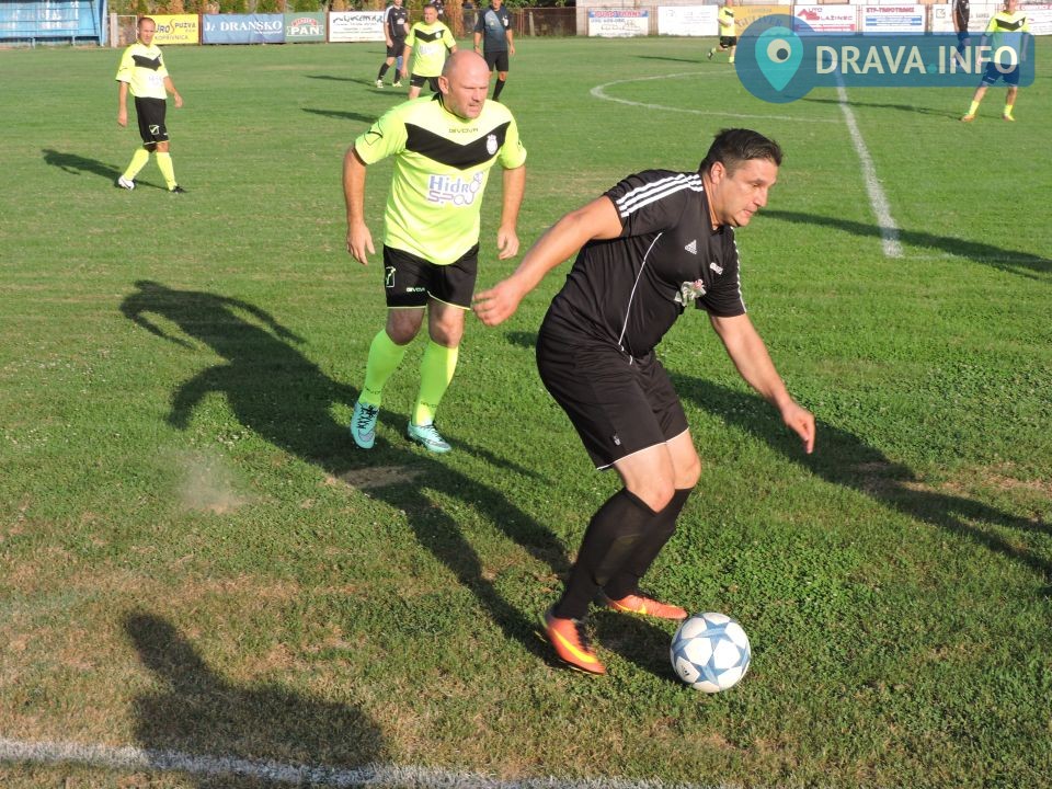 VETERANI_-NK-Omladinac-NK-Križevci foto Marko Posavec