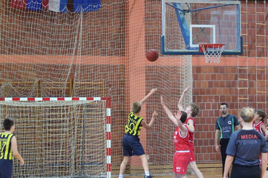 kosarka m15 krizevci radnik02