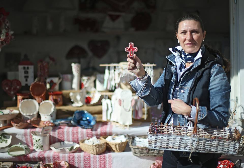 Danijela Halužan Glumbić prodaje ručno izrađene zagrebačke suvenire