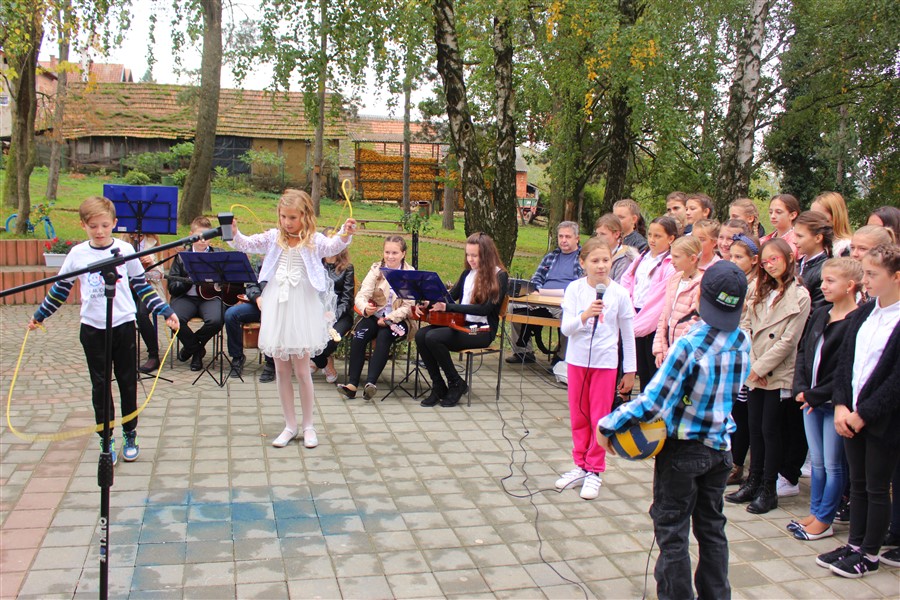 otvorenje skole u orehovcu22