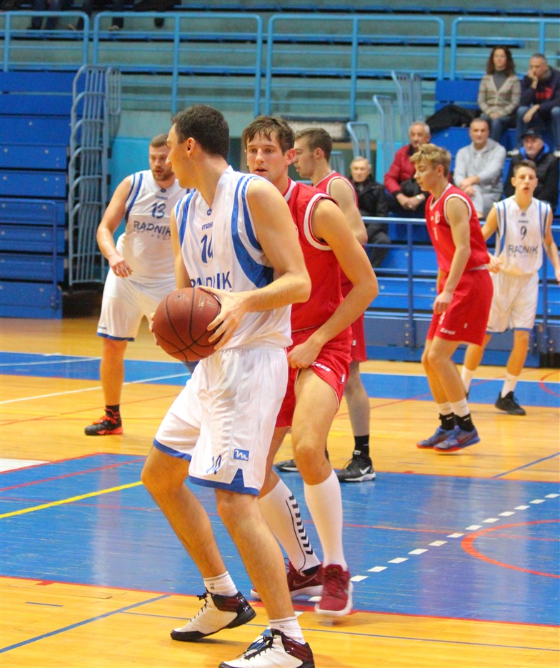 KOSARKA RADNIK PODRAVAC16