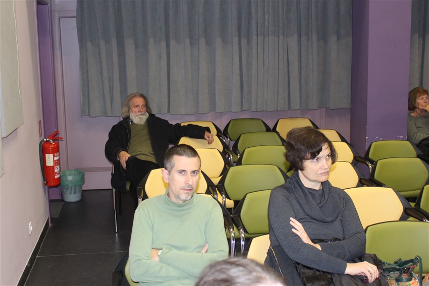 Pogrebni obicaji kroz proslost08