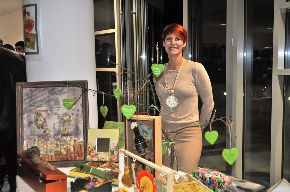 PINKICA KREATIVE Poduzetnica Dalia Katavić izrađuje poklone, nakit i uređuje interijere