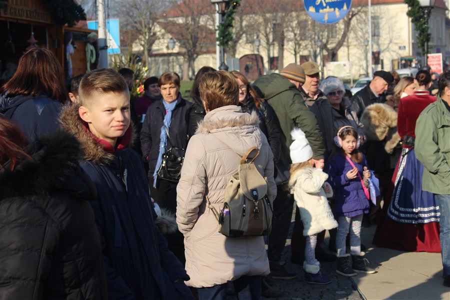 advent u krizevcima i bozicni ples26