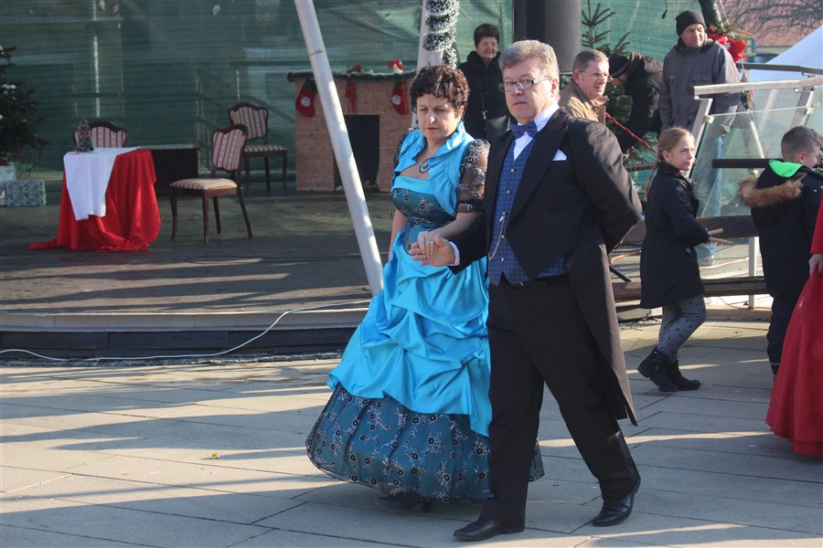 advent u krizevcima i bozicni ples33