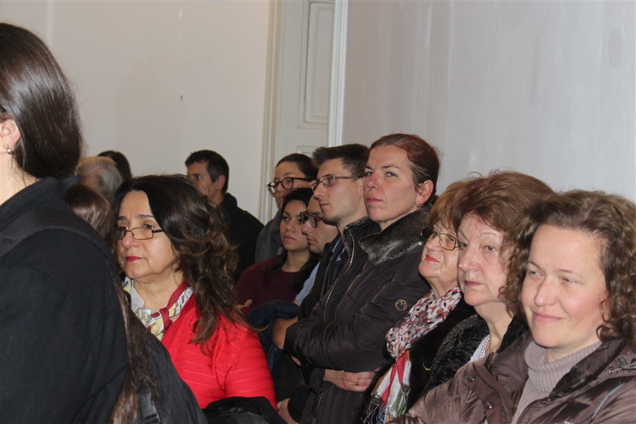 izlozba o brezovljanim u amz026