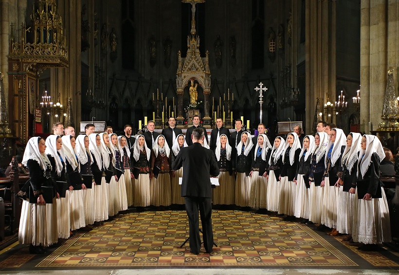 VIDEO Lado održao koncert “Gospin plač” u zagrebačkoj katedrali