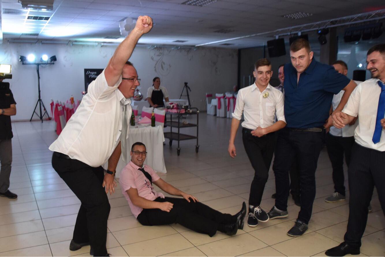 Antonela & Robert100