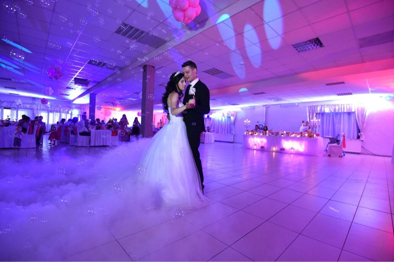 Antonela & Robert77