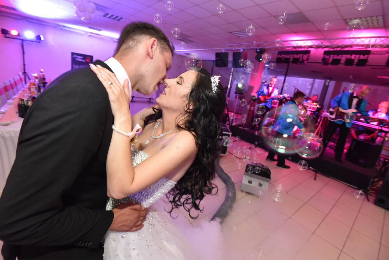 Antonela & Robert80