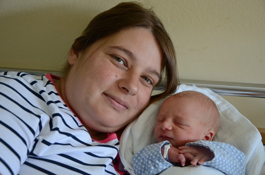 Adrijana Valent i sin Adrijan